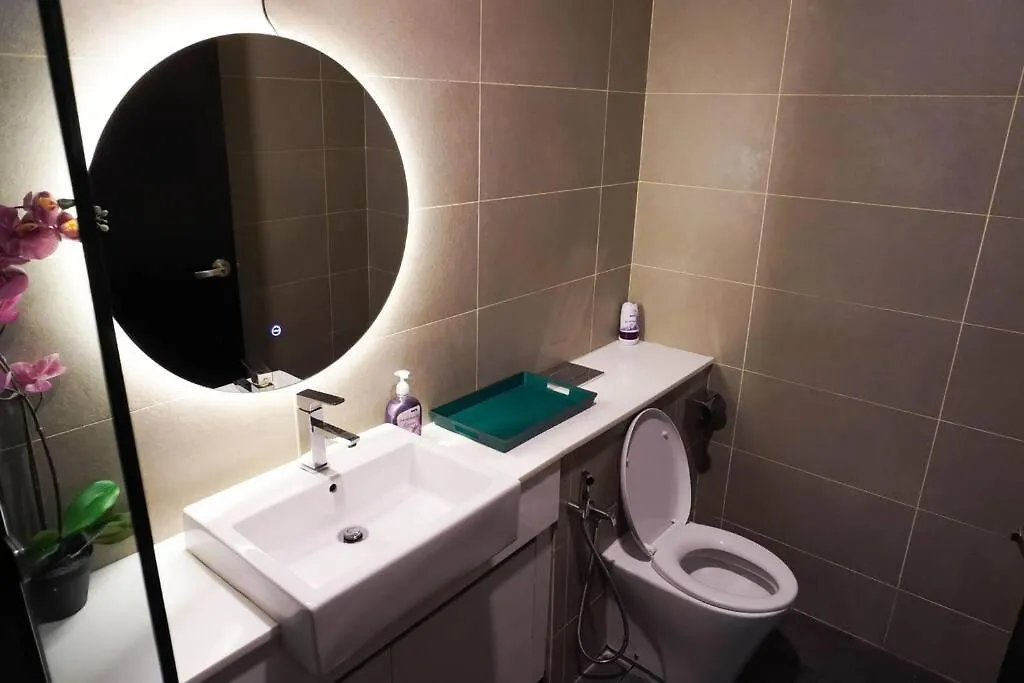 Johor Bahru City Centre,2Br 2Bt 7Pax, 5Min Ciq